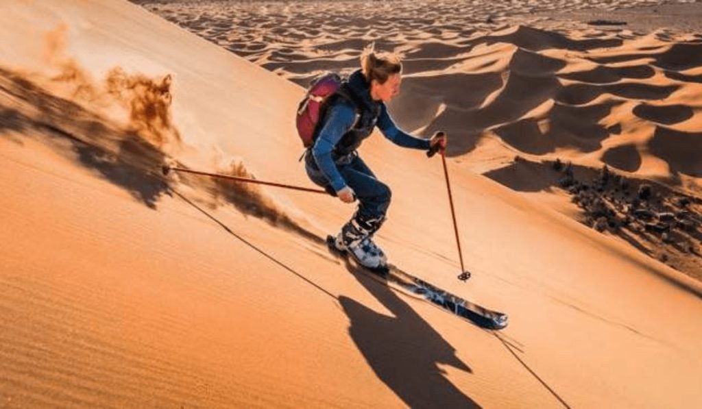 A Guide to Sand Skiing in Dubai