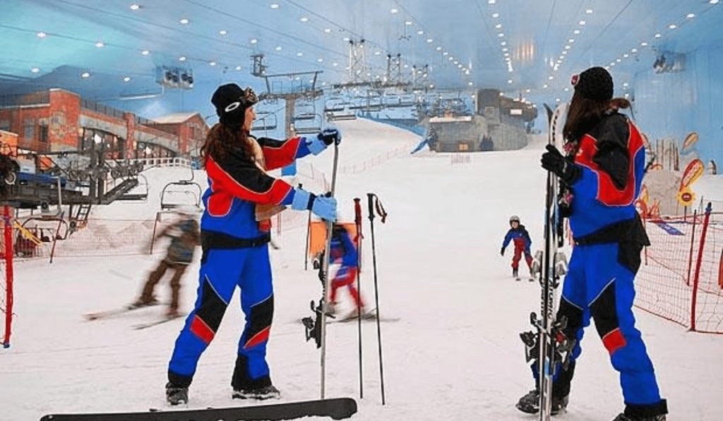 Indoor Skiing at Ski Dubai