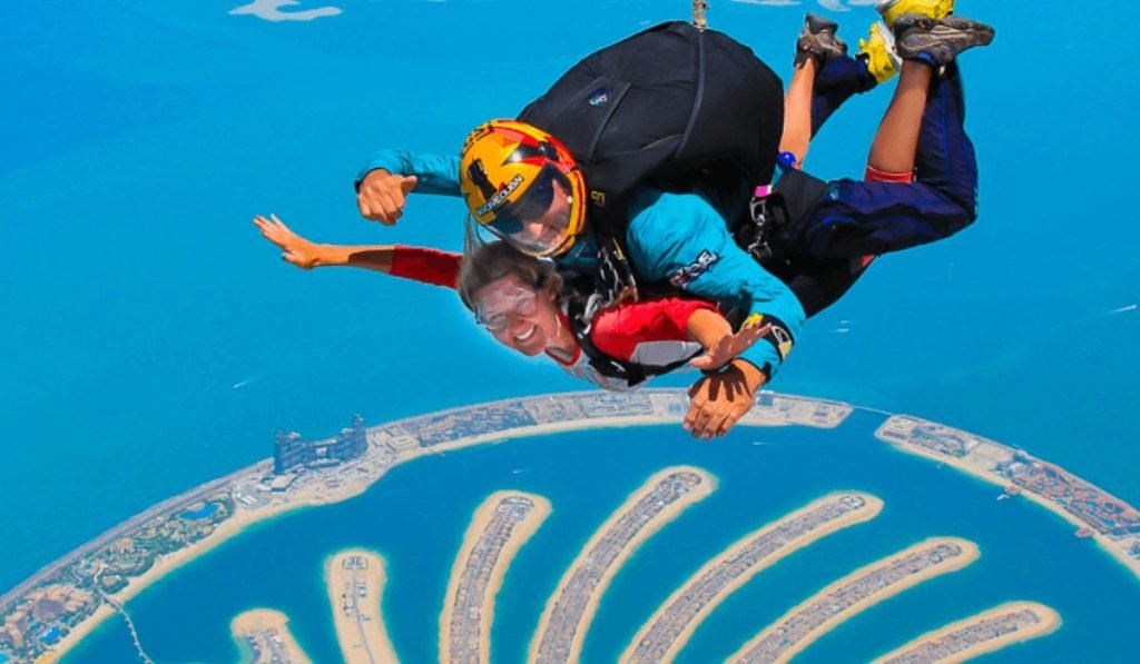 Skydiving in Dubai