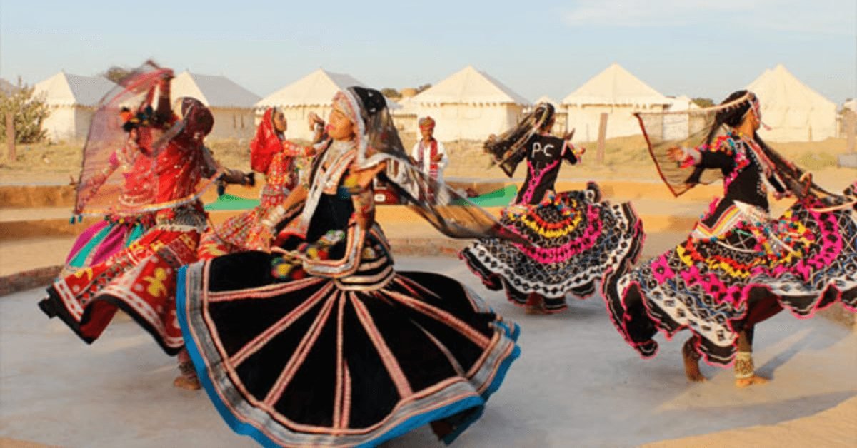 Why is Traditional Music and Dance Important in Desert Safari Experience